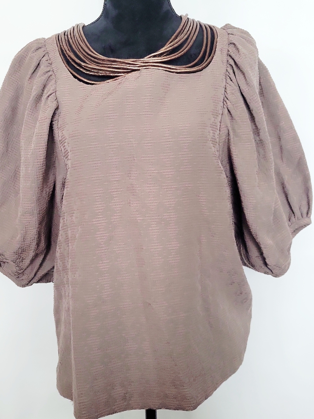 BCBGeneration Puff Sleeve Top